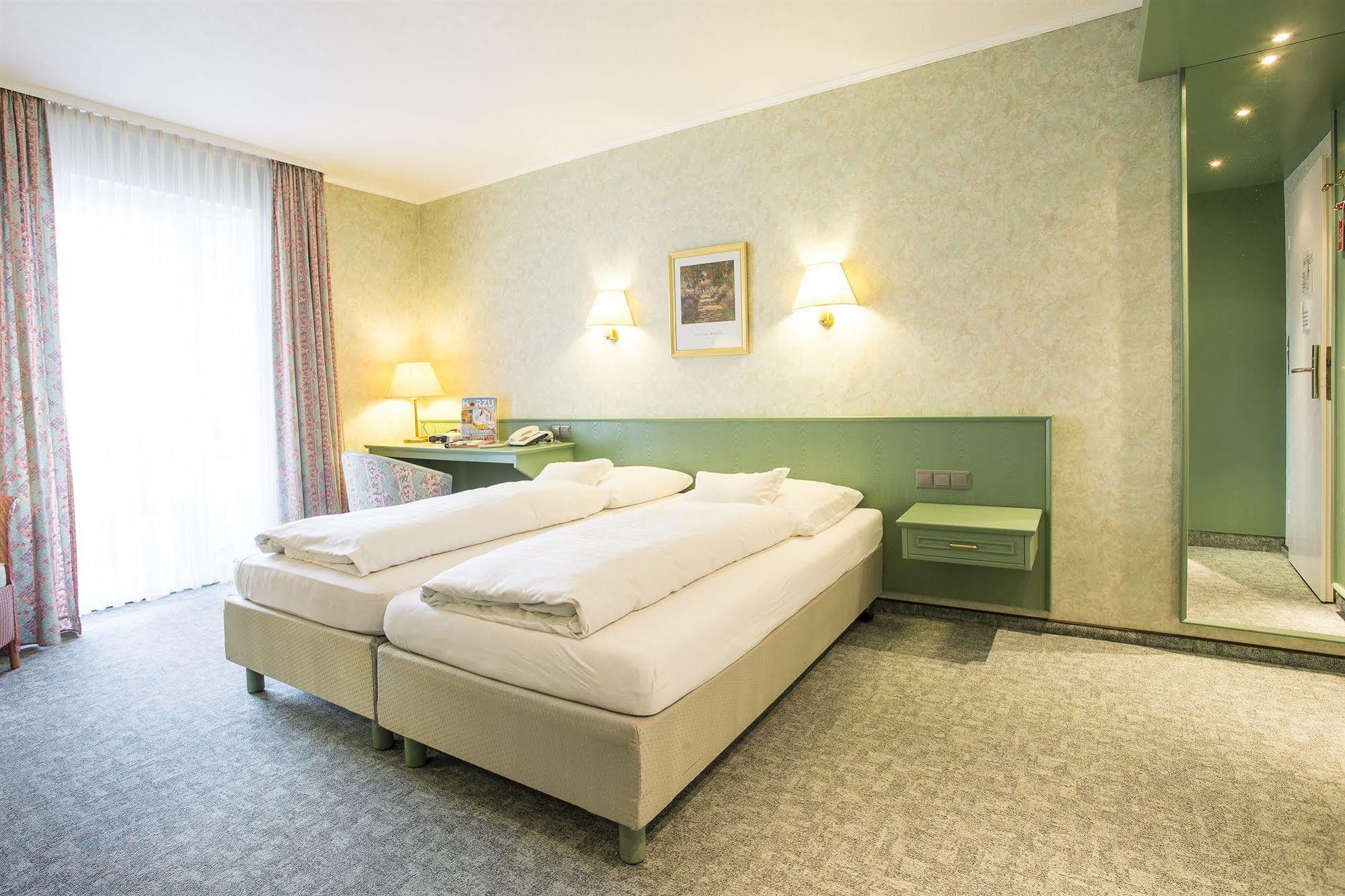 Nordseehotel Freese Juist Bagian luar foto